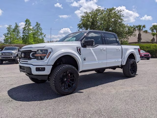 2026 Oxford White Ford F-150 XLT 4X4 Truck