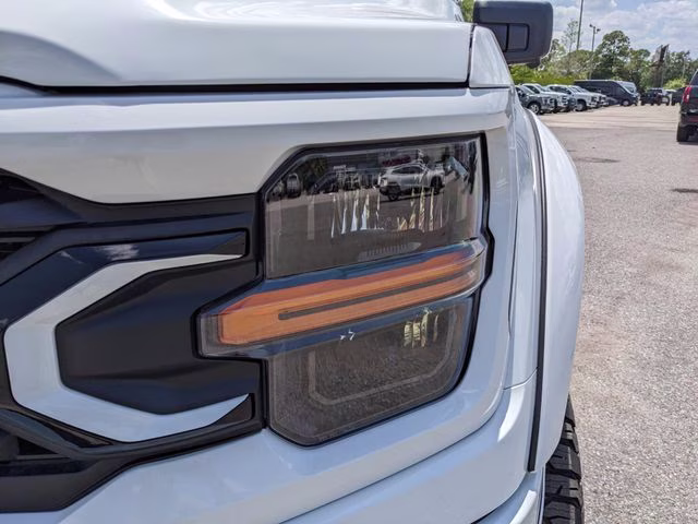 2026 Oxford White Ford F-150 XLT 4X4 Truck