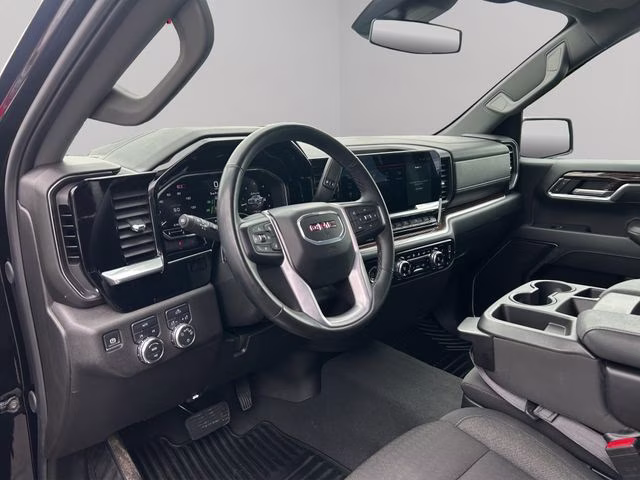 2024 Onyx Black GMC Sierra 1500 SLE 4X4 Truck