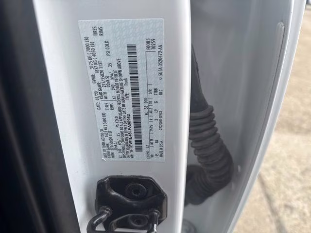 2020 White Metallic Ford F-150 Platinum 4X4 Truck