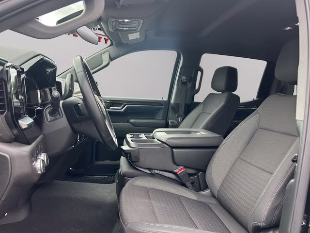 2024 Onyx Black GMC Sierra 1500 SLE 4X4 Truck