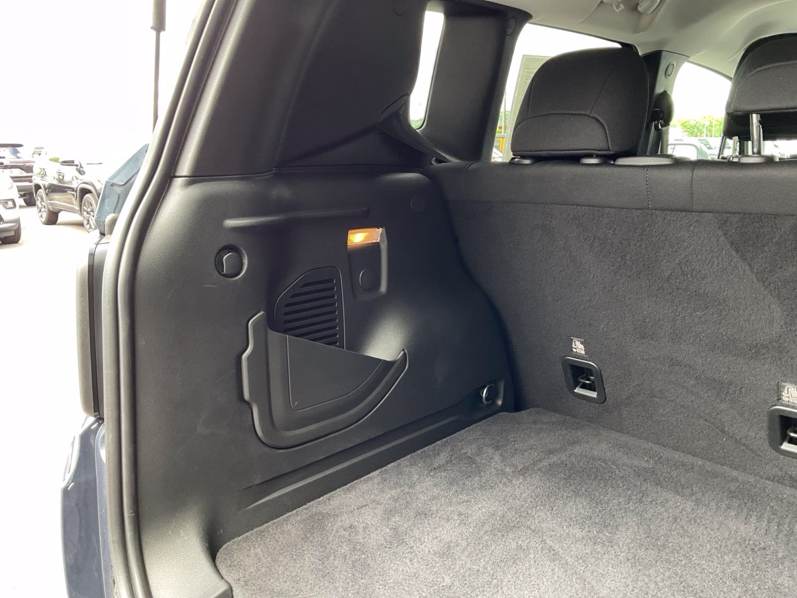 2023 Slate Blue Pearlcoat Jeep Renegade Latitude 4X4 SUV