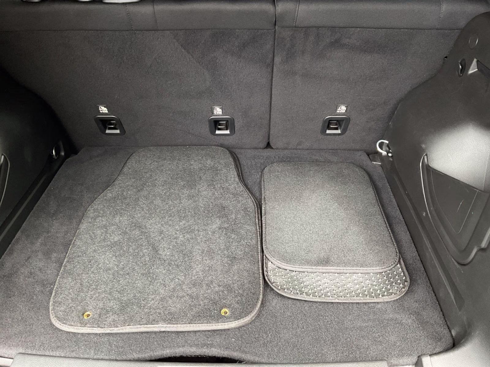 2023 Slate Blue Pearlcoat Jeep Renegade Latitude 4X4 SUV
