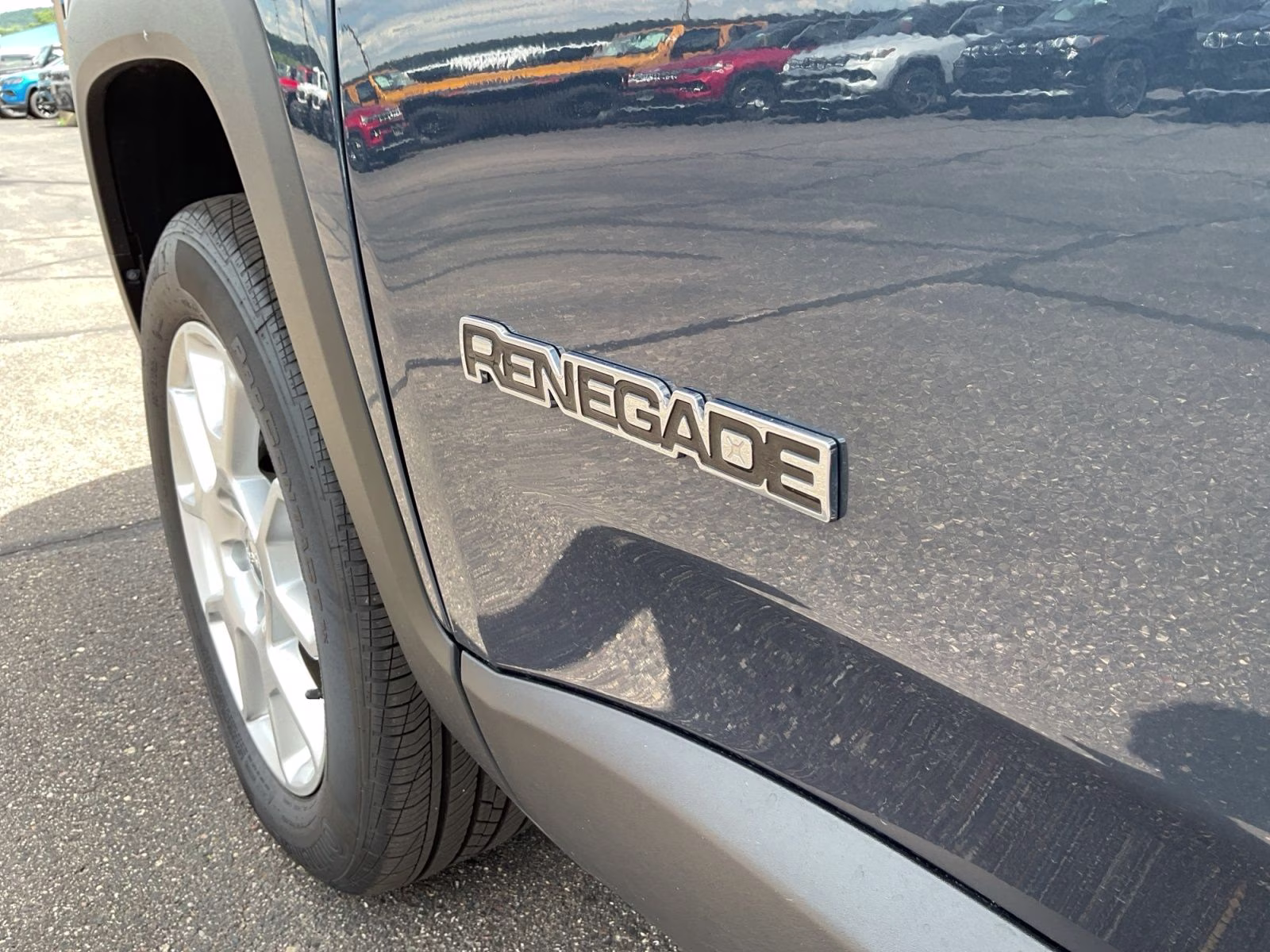 2023 Slate Blue Pearlcoat Jeep Renegade Latitude 4X4 SUV