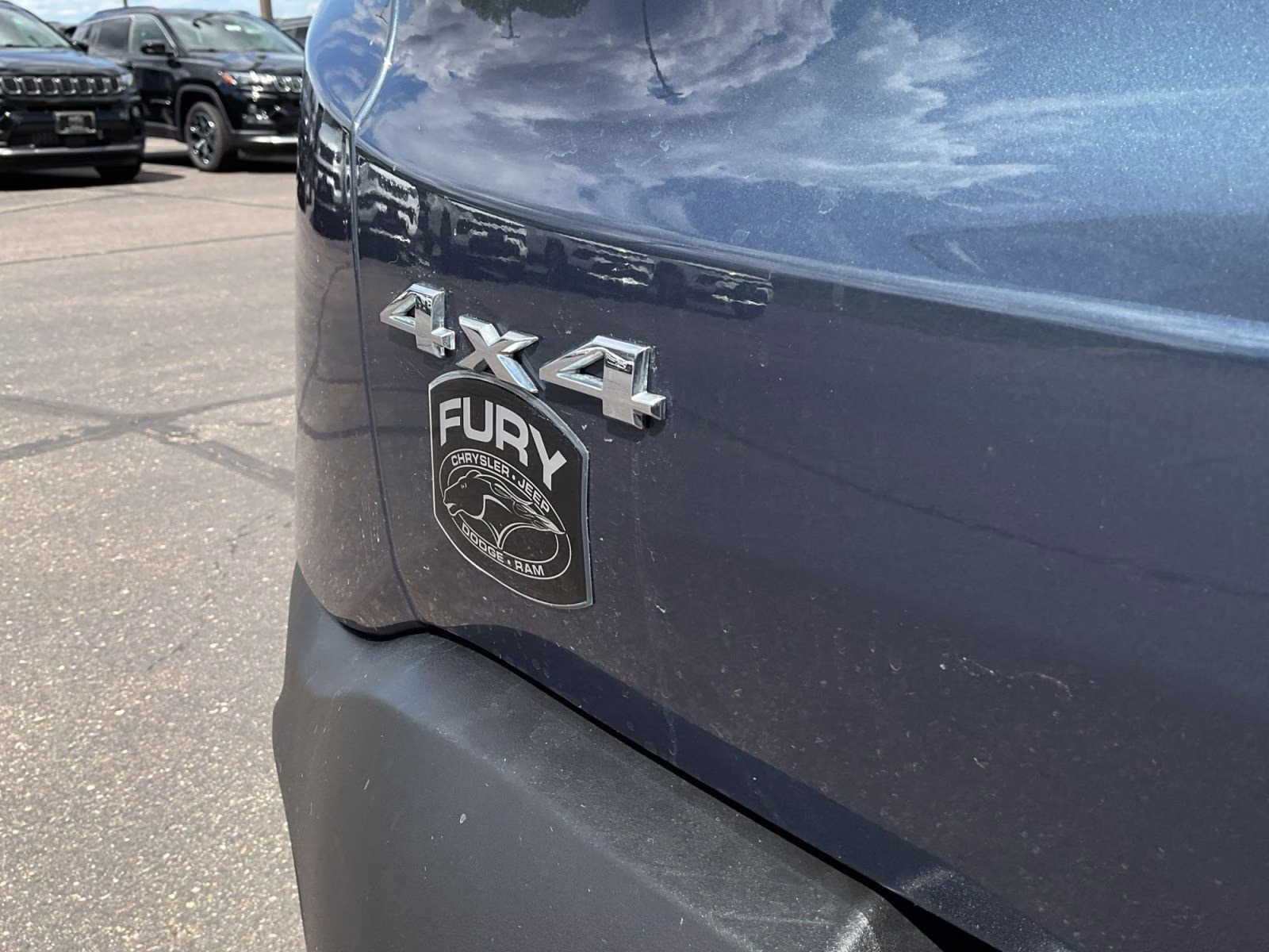 2023 Slate Blue Pearlcoat Jeep Renegade Latitude 4X4 SUV