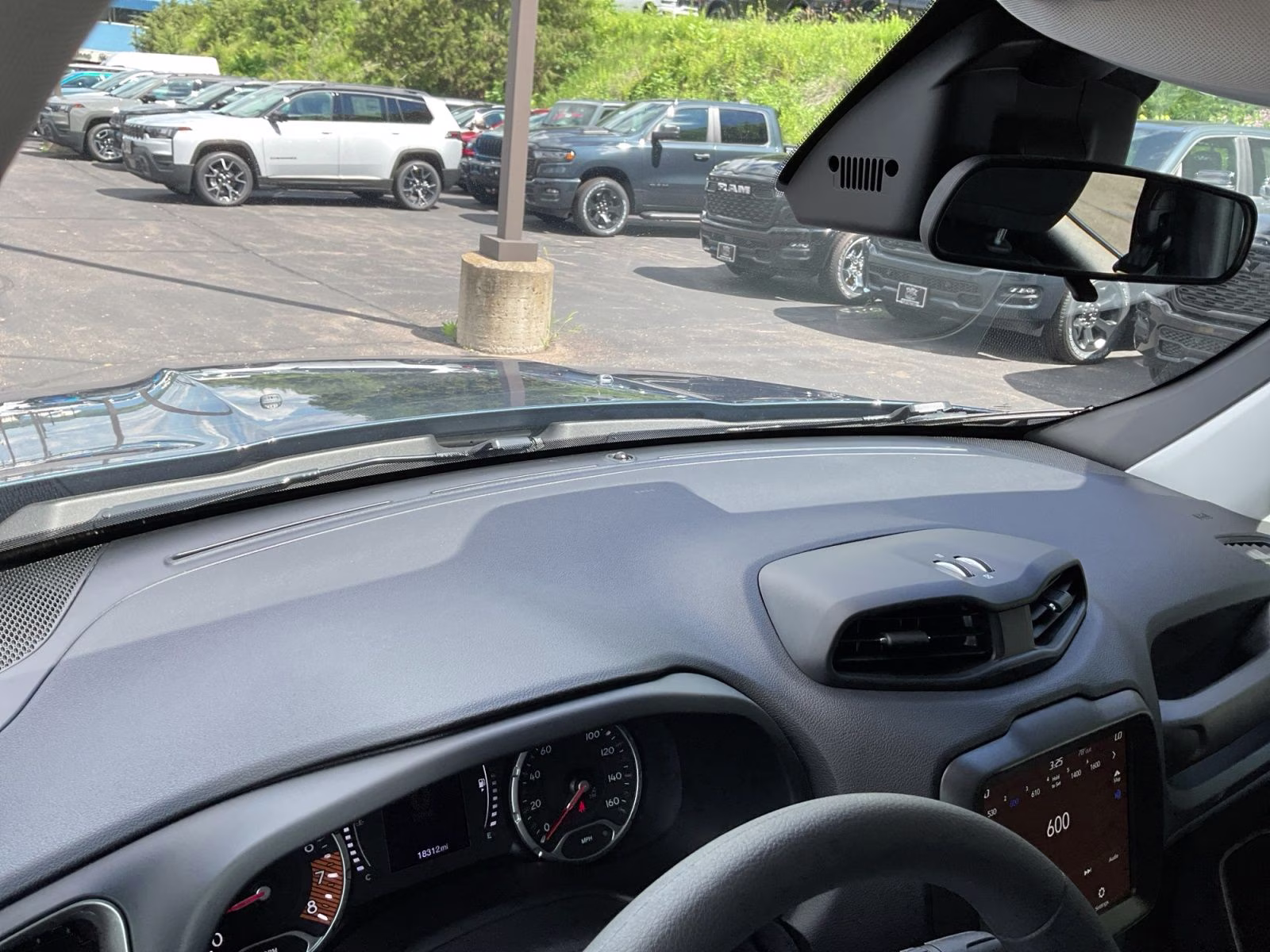 2023 Slate Blue Pearlcoat Jeep Renegade Latitude 4X4 SUV
