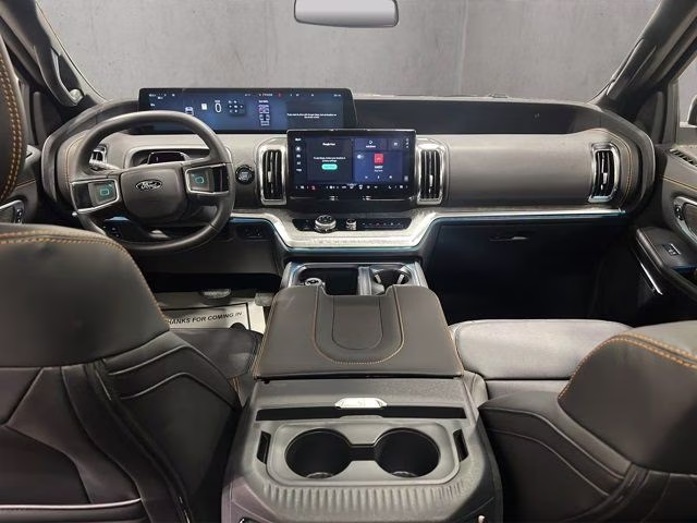 2026 Glacier Gray Met Tri-Coat Ford Expedition Tremor 4X4 SUV