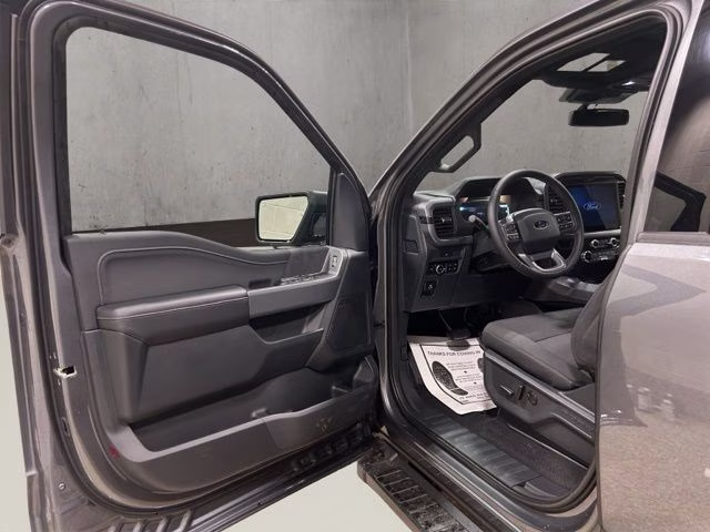 2026 Carbonized Gray Metallic Ford F-150 XLT Black Appearance 4X4 Truck