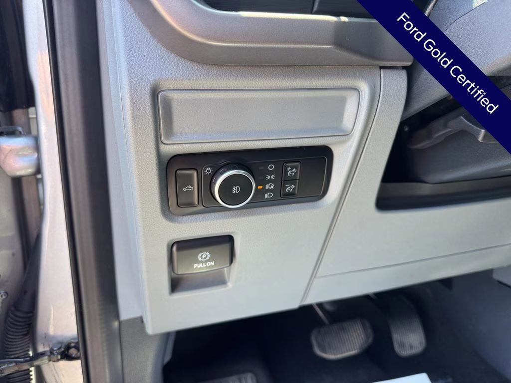 2024 Iconic Silver Metallic Ford F-150 XLT 4X4 Truck