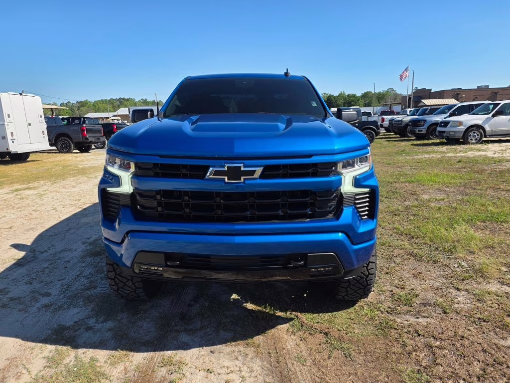 2022 Glacier Blue Metallic Chevrolet Silverado 1500 RST 4X4 Truck