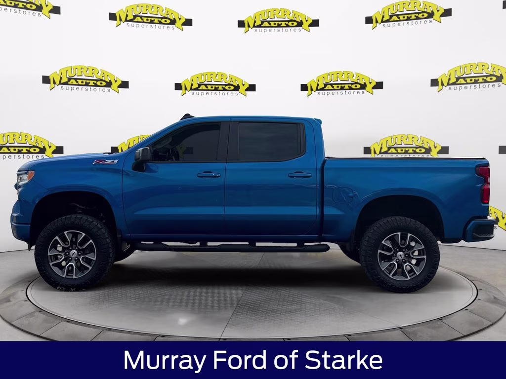 2022 Glacier Blue Metallic Chevrolet Silverado 1500 RST 4X4 Truck