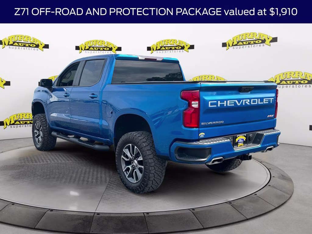 2022 Glacier Blue Metallic Chevrolet Silverado 1500 RST 4X4 Truck