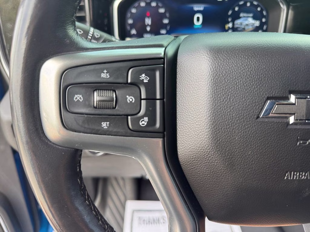 2022 Glacier Blue Metallic Chevrolet Silverado 1500 RST 4X4 Truck