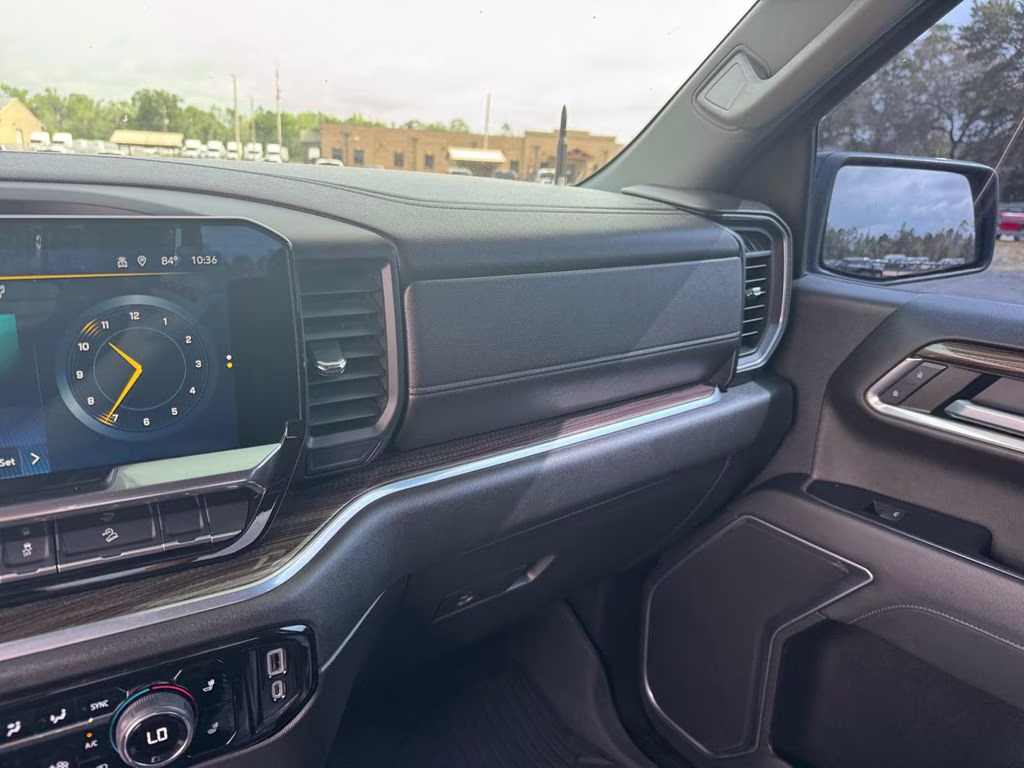 2022 Glacier Blue Metallic Chevrolet Silverado 1500 RST 4X4 Truck