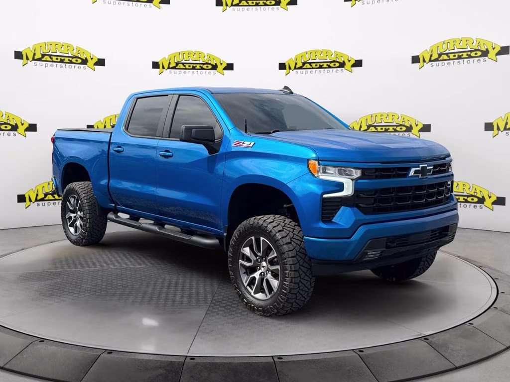 2022 Glacier Blue Metallic Chevrolet Silverado 1500 RST 4X4 Truck