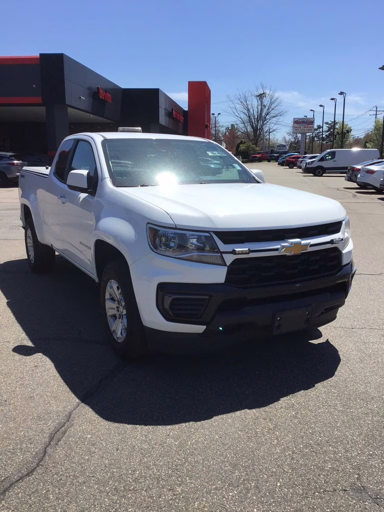 2021 Summit White Chevrolet Colorado LT 4X4 Truck
