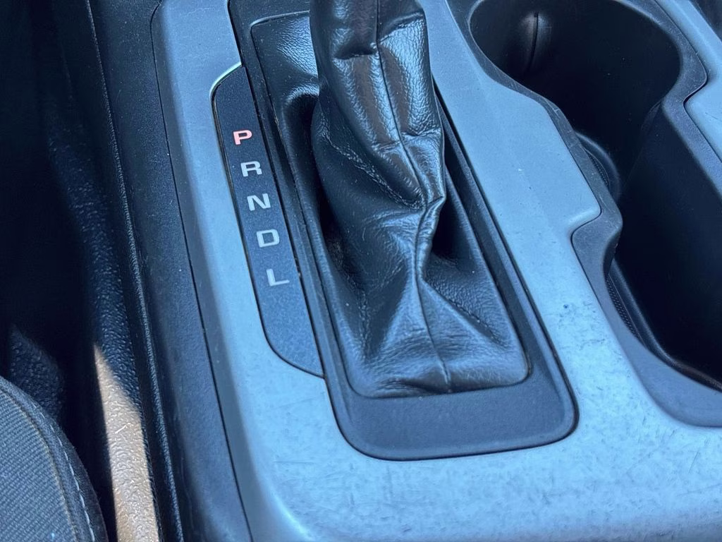 2021 Summit White Chevrolet Colorado LT 4X4 Truck
