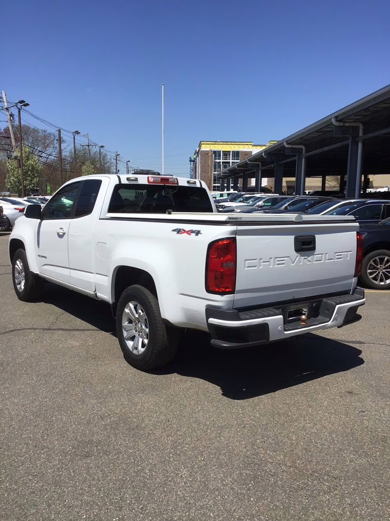 2021 Summit White Chevrolet Colorado LT 4X4 Truck