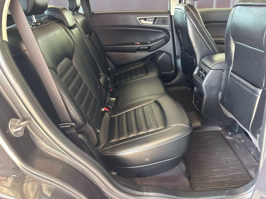 2020 Magnetic Ford Edge SEL AWD SUV
