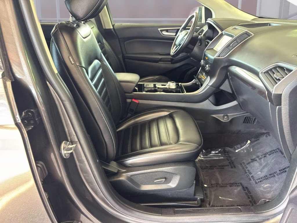2020 Magnetic Ford Edge SEL AWD SUV