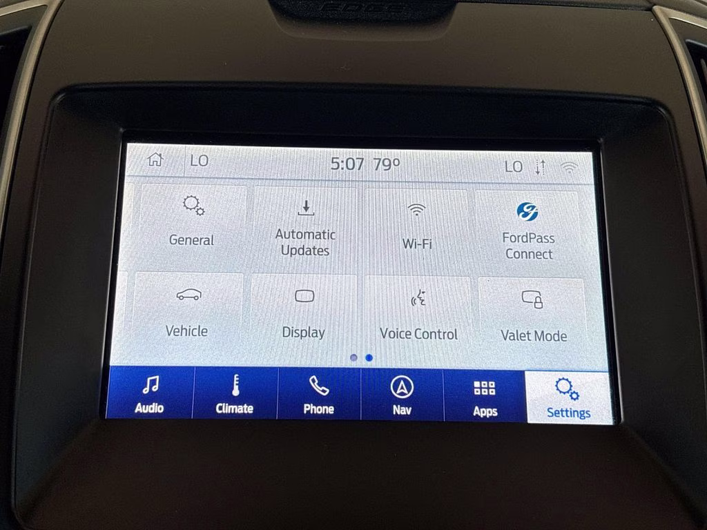 2020 Magnetic Ford Edge SEL AWD SUV