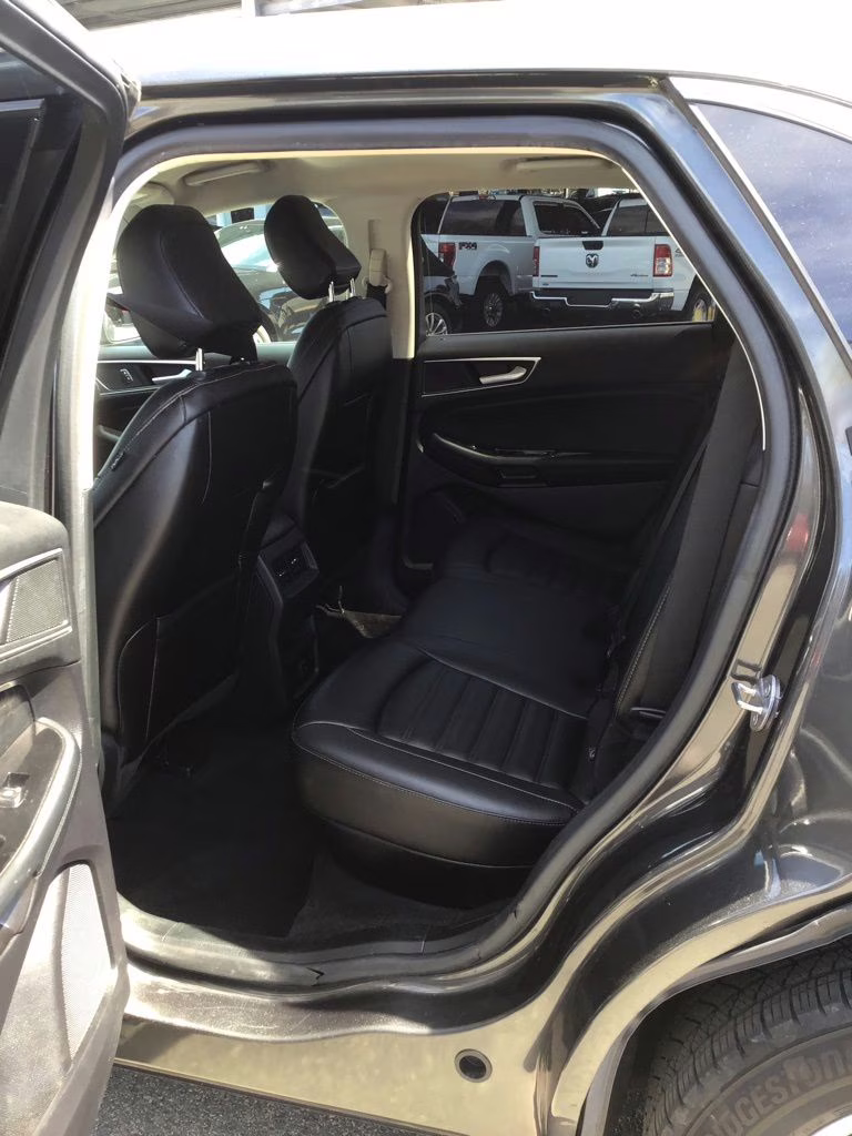 2020 Magnetic Ford Edge SEL AWD SUV