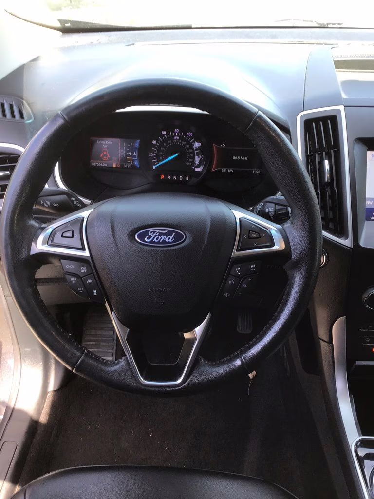2020 Magnetic Ford Edge SEL AWD SUV