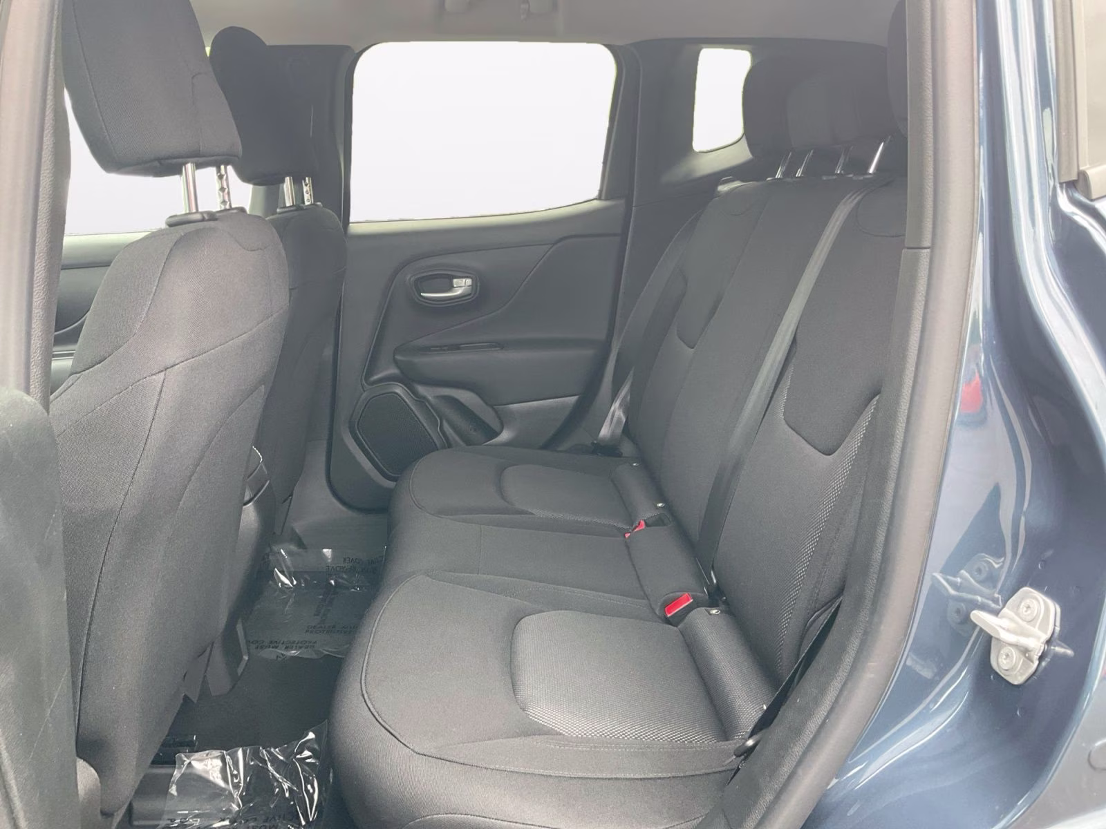 2023 Slate Blue Pearlcoat Jeep Renegade Latitude 4X4 SUV
