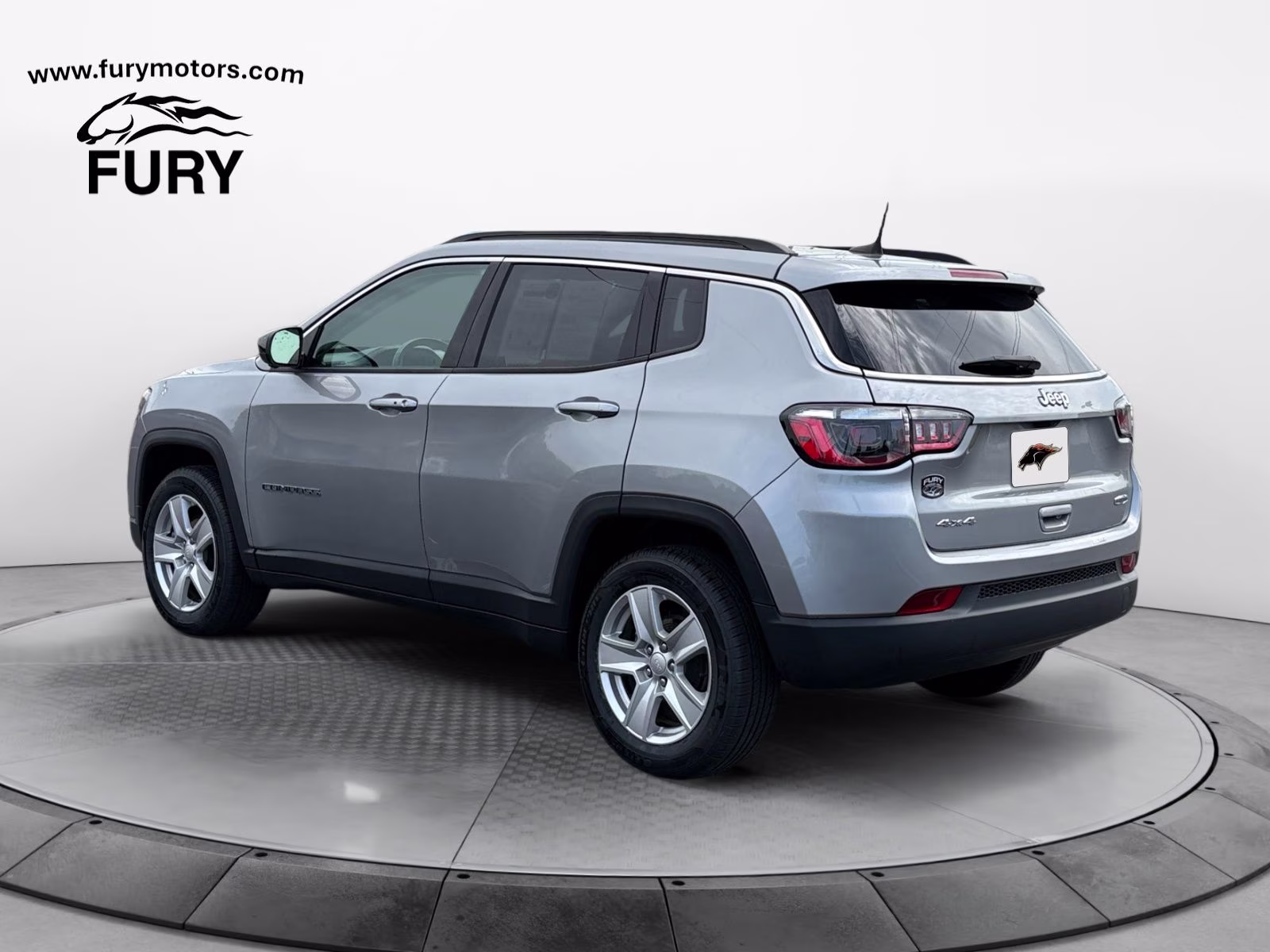2022 Billet Silver Metallic Clearcoat Jeep Compass Latitude 4X4 SUV