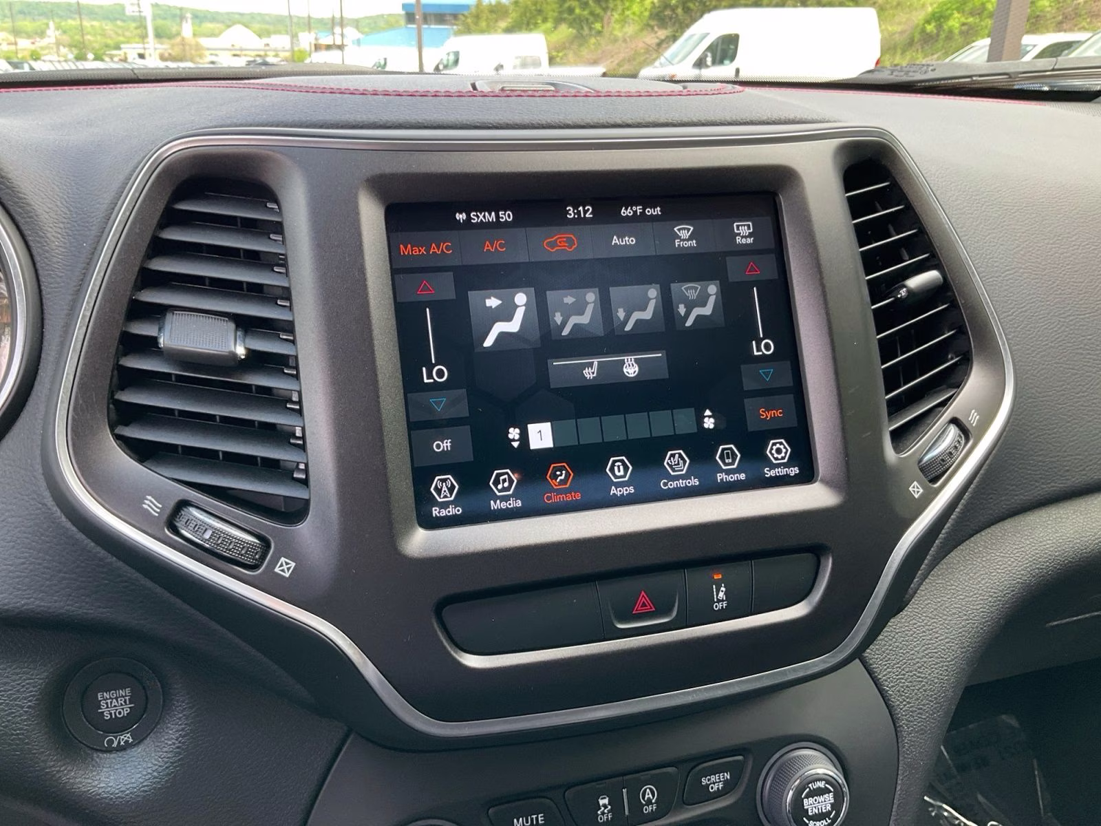 2022 Diamond Black Crystal Pearlcoat Jeep Cherokee Trailhawk 4X4 SUV