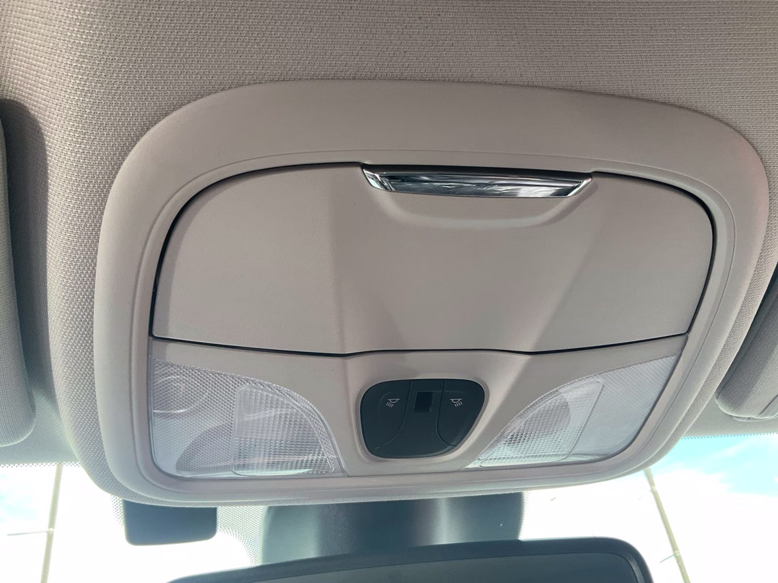 2022 Granite Crystal Metallic Clearcoat Jeep Cherokee Latitude Lux 4X4 SUV