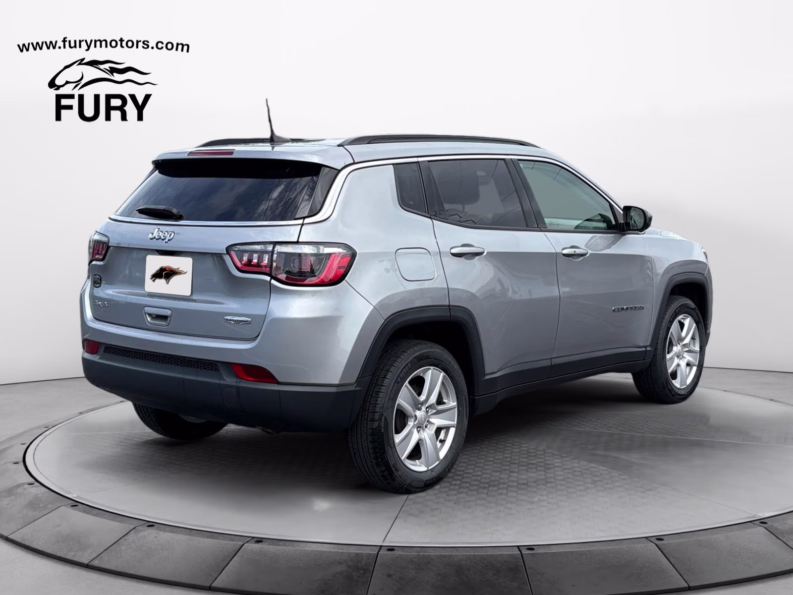 2022 Billet Silver Metallic Clearcoat Jeep Compass Latitude 4X4 SUV