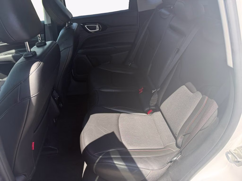 2022 Bright White Clearcoat Jeep Compass Trailhawk w/Adaptive Cruise & Blind Spot & Cross P 4X4 SUV