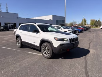 2022 Bright White Clearcoat Jeep Cherokee Trailhawk 4X4 SUV