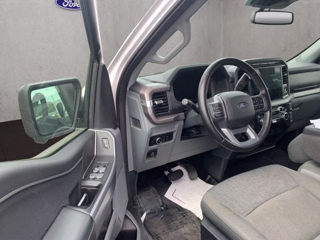 2024 Oxford White Ford F-150 XLT 4X4 Truck