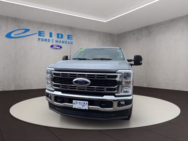 2024 Iconic Silver Metallic Ford Super Duty F-250 SRW XLT 4X4 Truck