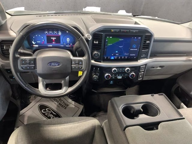 2024 Oxford White Ford F-150 XLT 4X4 Truck