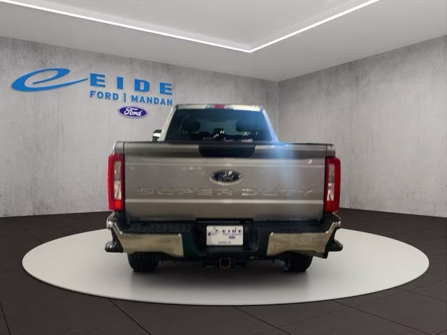 2024 Iconic Silver Metallic Ford Super Duty F-250 SRW XLT 4X4 Truck