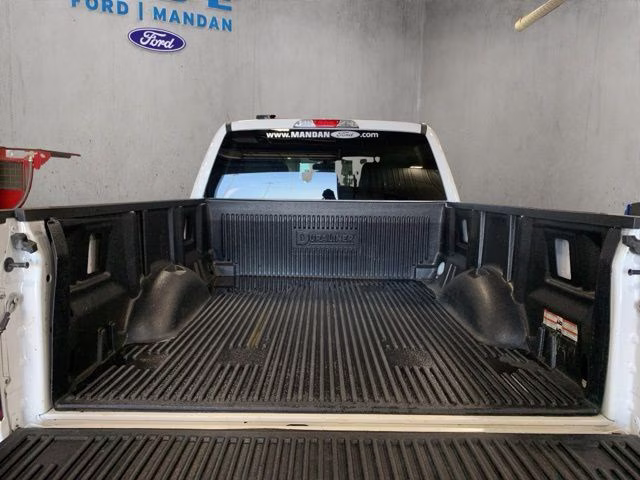 2024 Oxford White Ford F-150 XLT 4X4 Truck