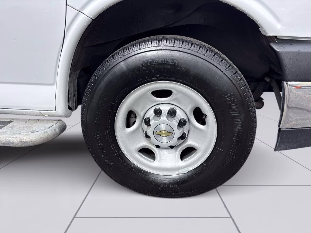 2024 Summit White Chevrolet Express 2500 Work Van RWD Van
