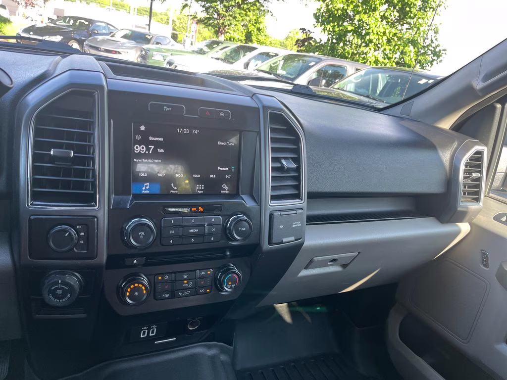 2018 Ingot Silver Metallic Ford F-150 XLT 4X4 Truck