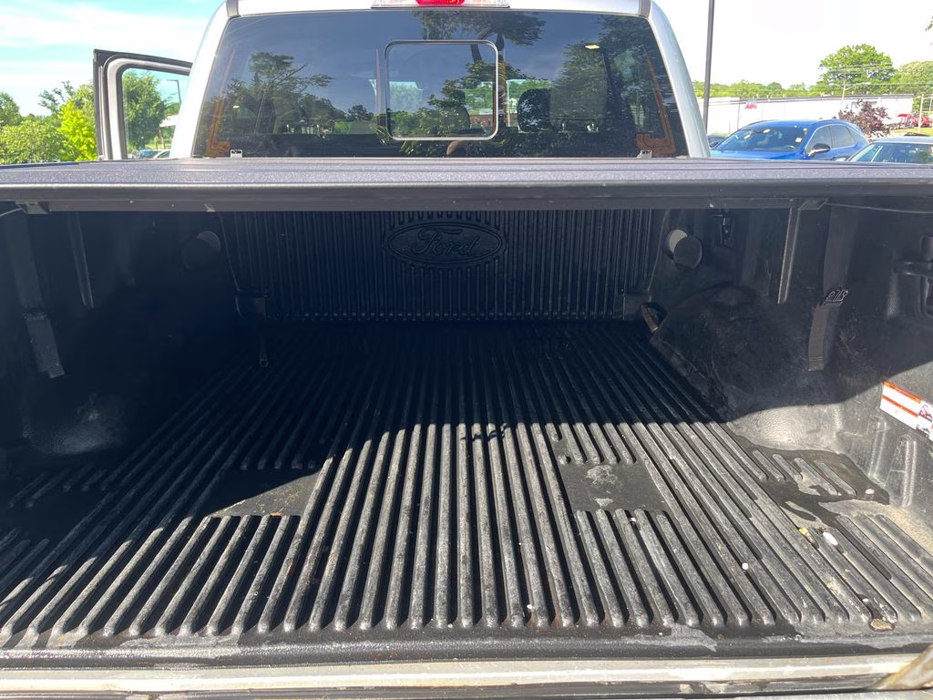 2018 Ingot Silver Metallic Ford F-150 XLT 4X4 Truck