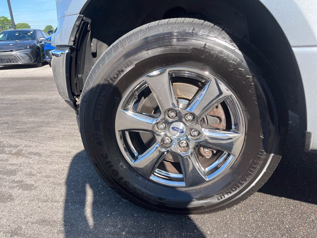 2018 Ingot Silver Metallic Ford F-150 XLT 4X4 Truck