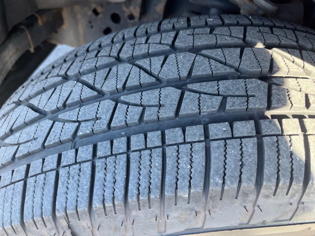 2018 Ingot Silver Metallic Ford F-150 XLT 4X4 Truck
