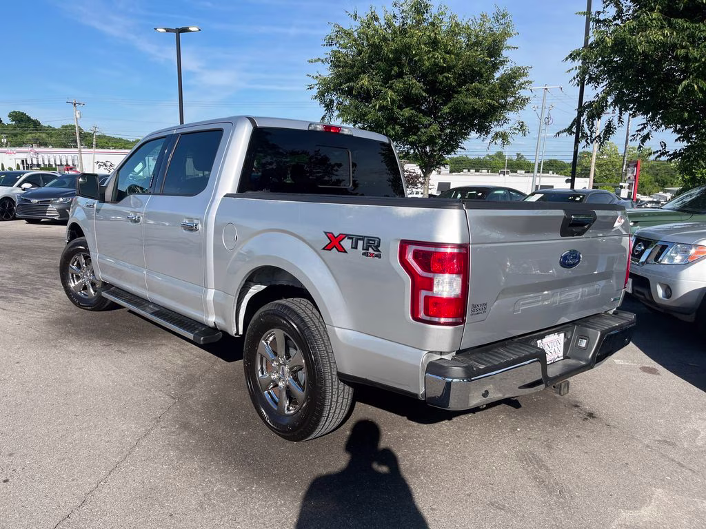 2018 Ingot Silver Metallic Ford F-150 XLT 4X4 Truck