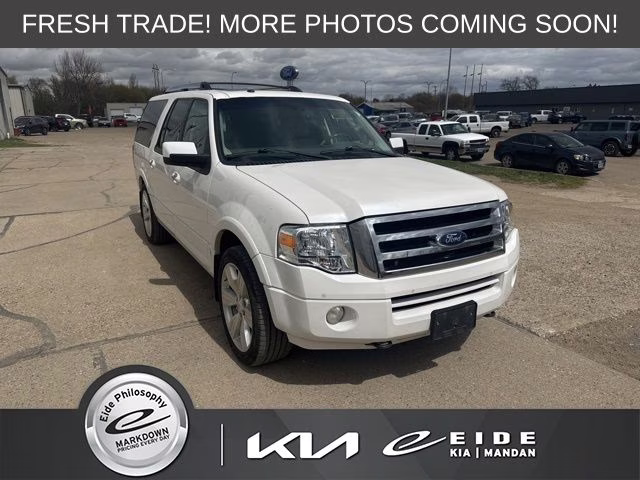 2014 White Platinum Clearcoat Metallic Ford Expedition EL Limited 4X4 SUV