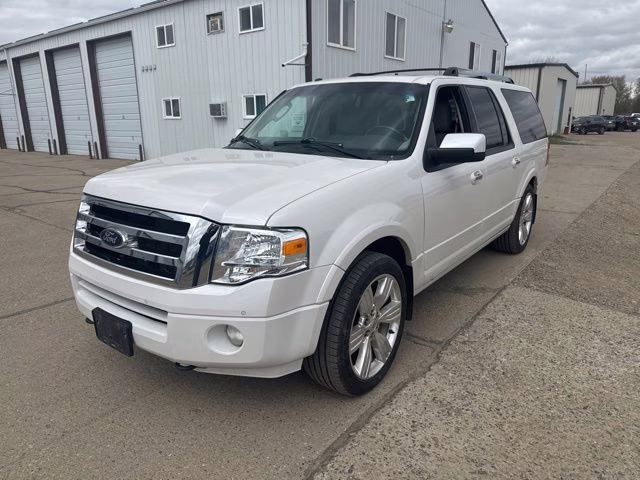 2014 White Platinum Clearcoat Metallic Ford Expedition EL Limited 4X4 SUV
