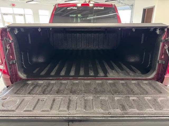 2022 Delmonico Red Pearlcoat Ram 1500 Laramie 4X4 Truck