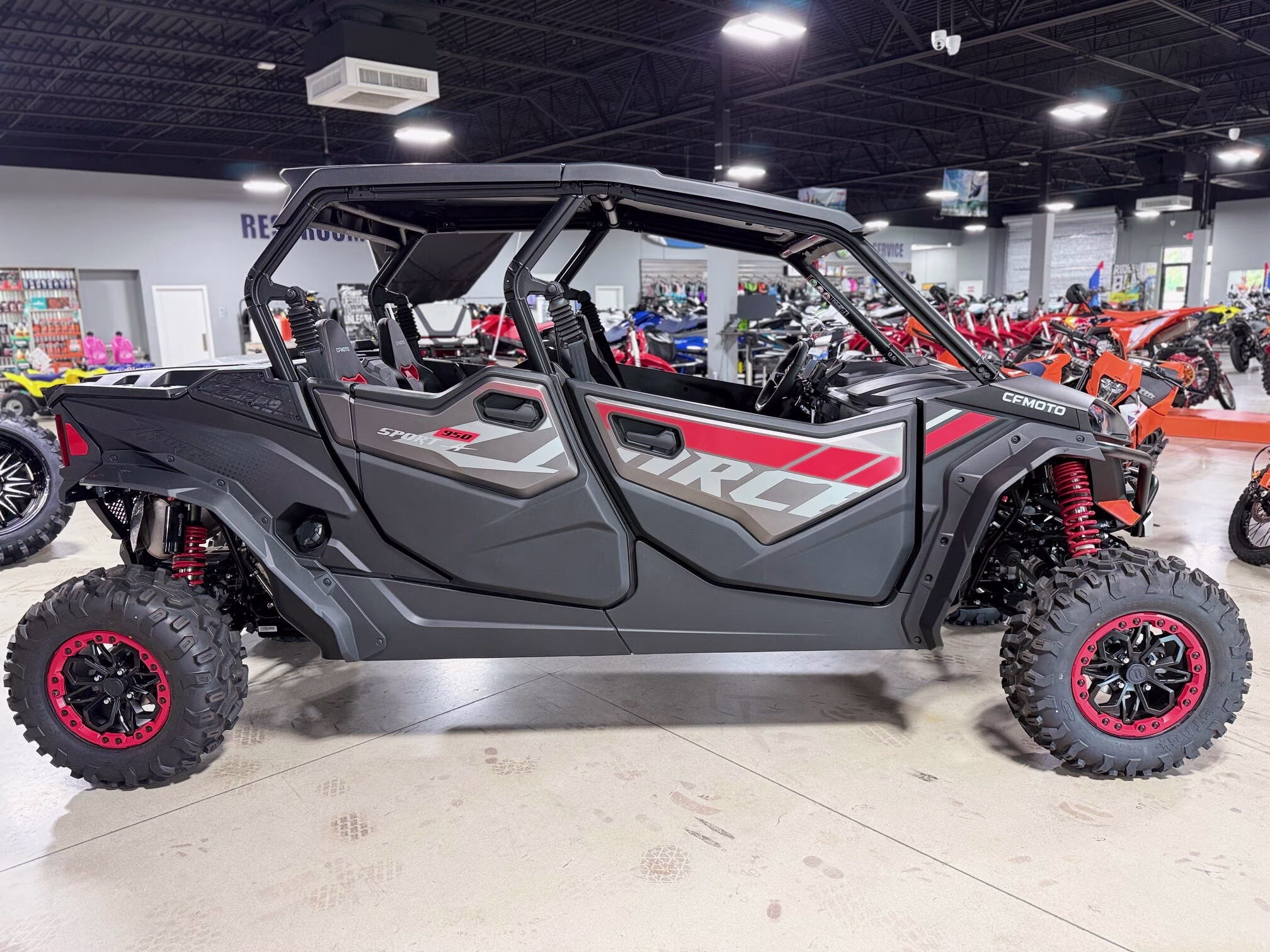 2026 CFMOTO ZFORCE 950-4 UTV