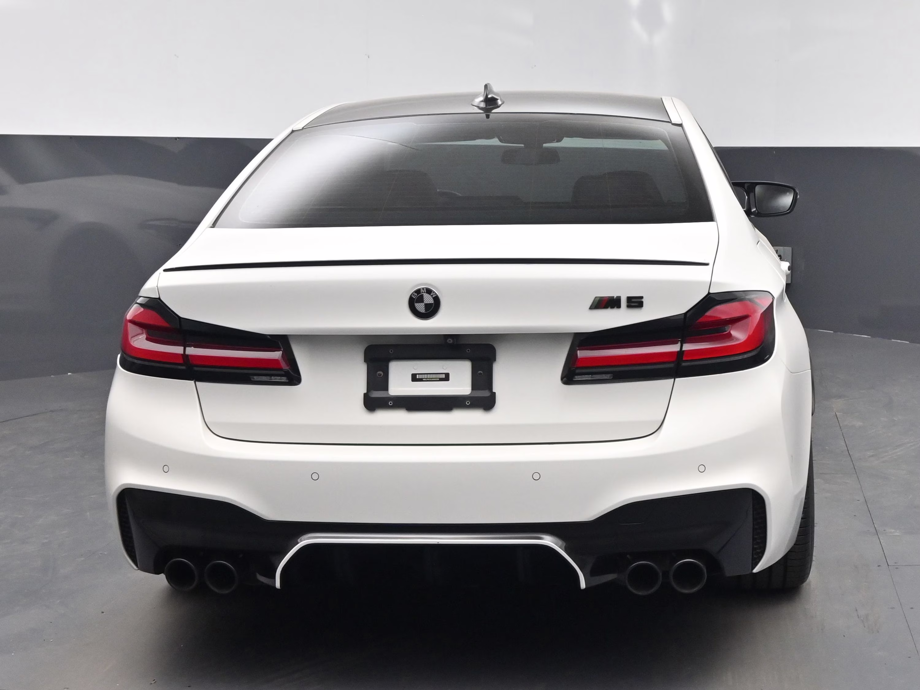 2018 Alpine White BMW M5 Base AWD Sedan